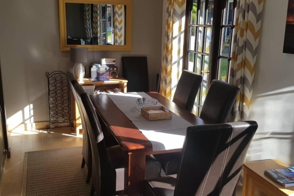 20 Tudor Court " Four Star Aa Accommodation" Hayle Buitenkant foto